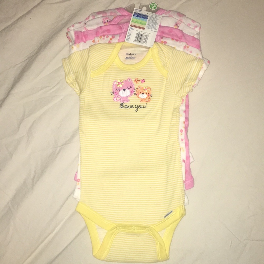Gerber Onsies 5 piece 12 Months